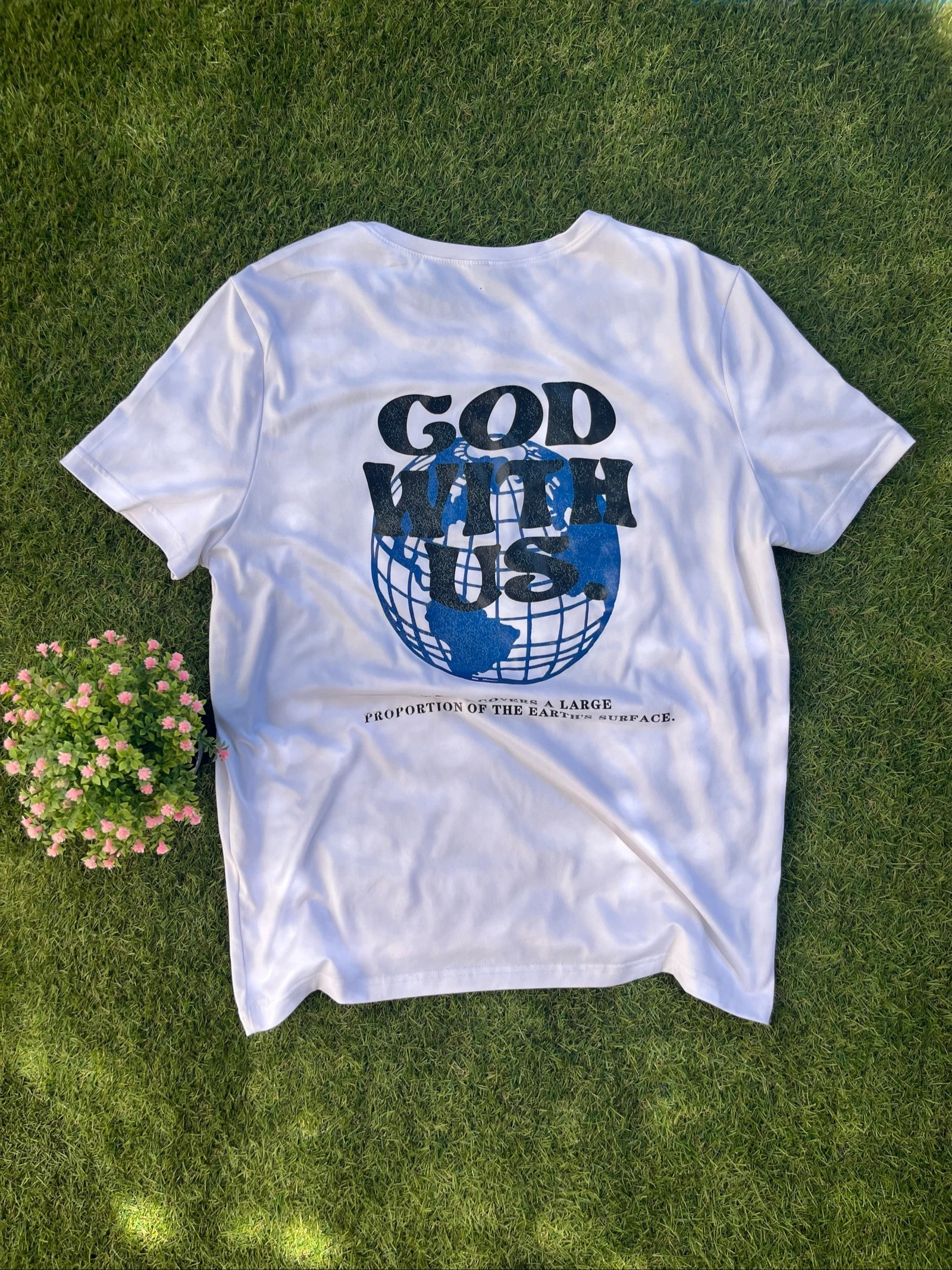 Camiseta Streetwear blanca God With Us